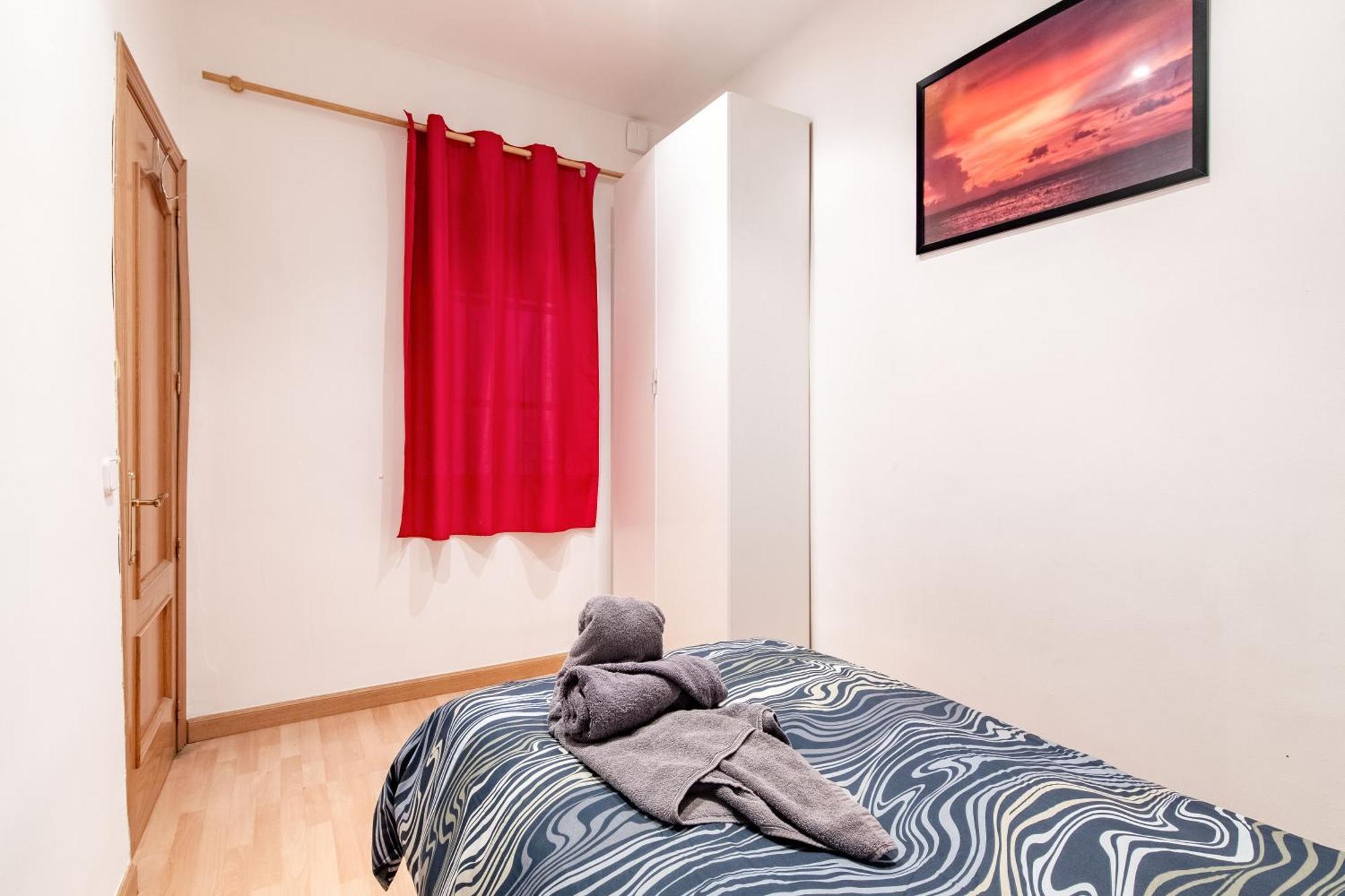 Atocha - Acogedor Apartamento, Centro De Мадрид Екстериор снимка